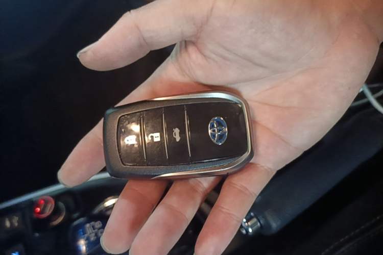 Used Toyota Corolla Hybrid E+ 2019 1.8L E-CVT Luxury Edition Vehicle Key
