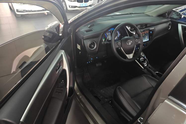 Used Toyota Corolla Hybrid E+ 2019 1.8L E-CVT Leading Edition Driver Seat
