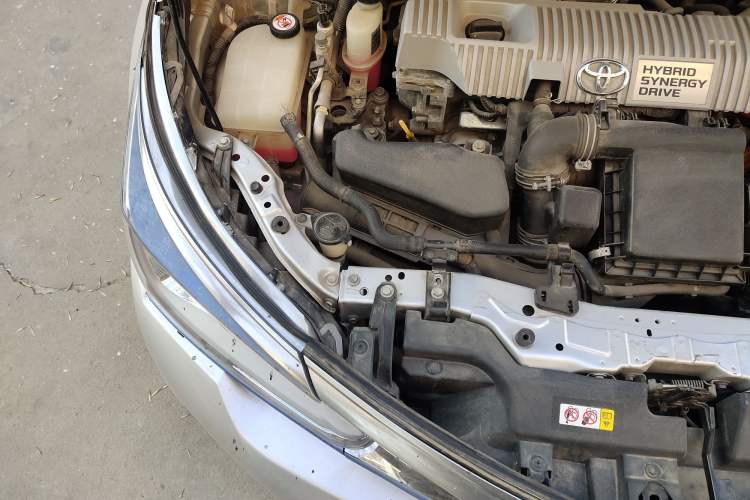 Used Toyota Corolla Hybrid E+ 2019 1.8L E-CVT Luxury Edition Engine Bay Right