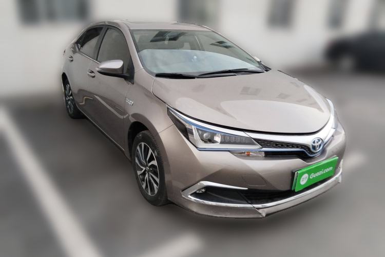 Used Toyota Corolla Hybrid E+ 2019 1.8L E-CVT Leading Edition Front Right 45 Deg