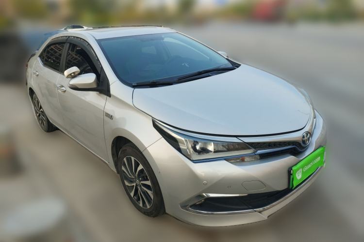 Used Toyota Corolla Hybrid E+ 2019 1.8L E-CVT Leading Edition Front Right 45 Deg