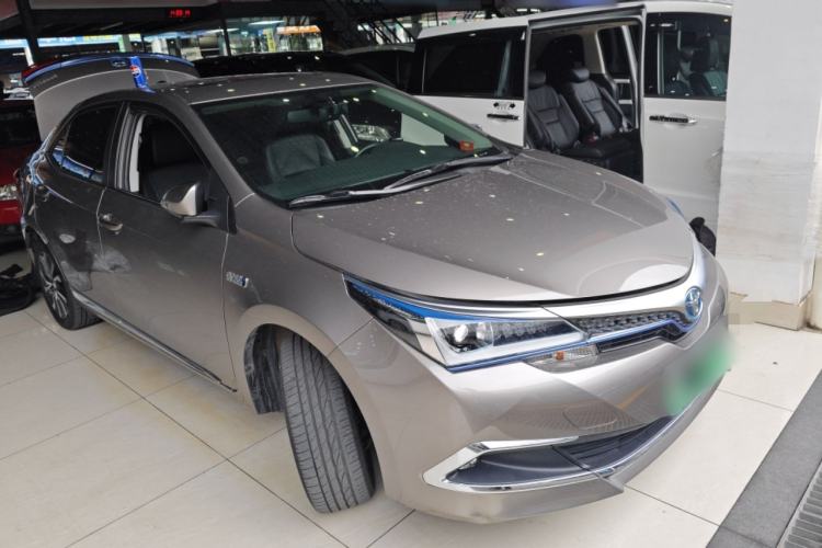 Used Toyota Corolla Hybrid E+ 2019 1.8L E-CVT Luxury Edition Front Right 45 Deg