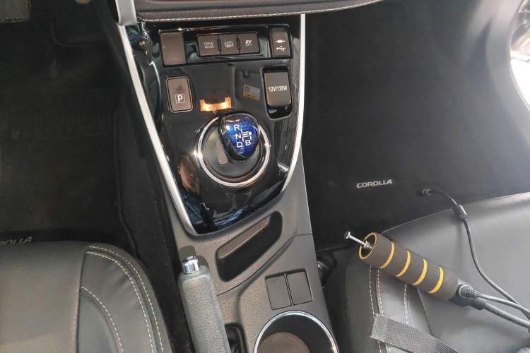 Used Toyota Corolla Hybrid E+ 2019 1.8L E-CVT Luxury Edition Gear Lever