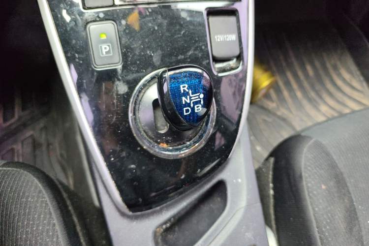 Used Toyota Corolla Hybrid E+ 2019 1.8L E-CVT Leading Edition Gear Lever