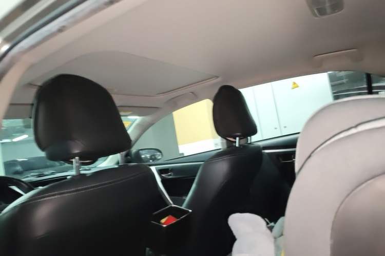 Used Toyota Corolla Hybrid E+ 2019 1.8L E-CVT Luxury Edition Headliner