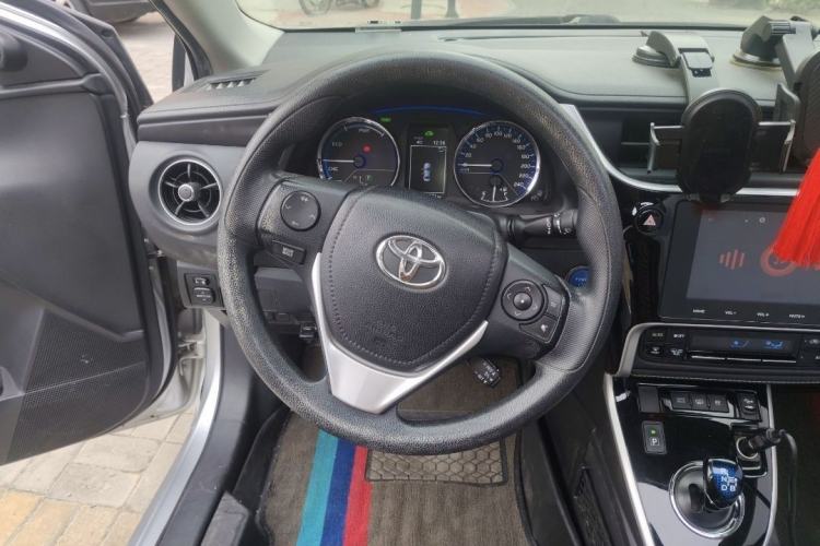 Used Toyota Corolla Hybrid E+ 2019 1.8L E-CVT Leading Edition Interior 4