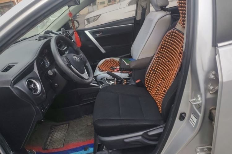 Used Toyota Corolla Hybrid E+ 2019 1.8L E-CVT Leading Edition Interior 5