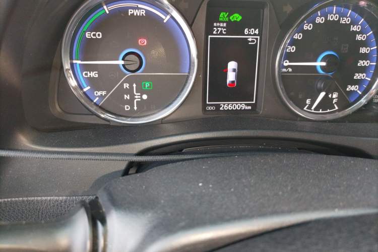 Used Toyota Corolla Hybrid E+ 2019 1.8L E-CVT Leading Edition Odometer Close Up