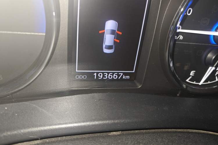 Used Toyota Corolla Hybrid E+ 2019 1.8L E-CVT Leading Edition Odometer Close Up