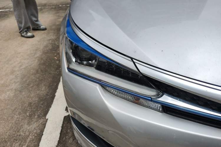 Used Toyota Corolla Hybrid E+ 2019 1.8L E-CVT Leading Edition Right Front Headlight