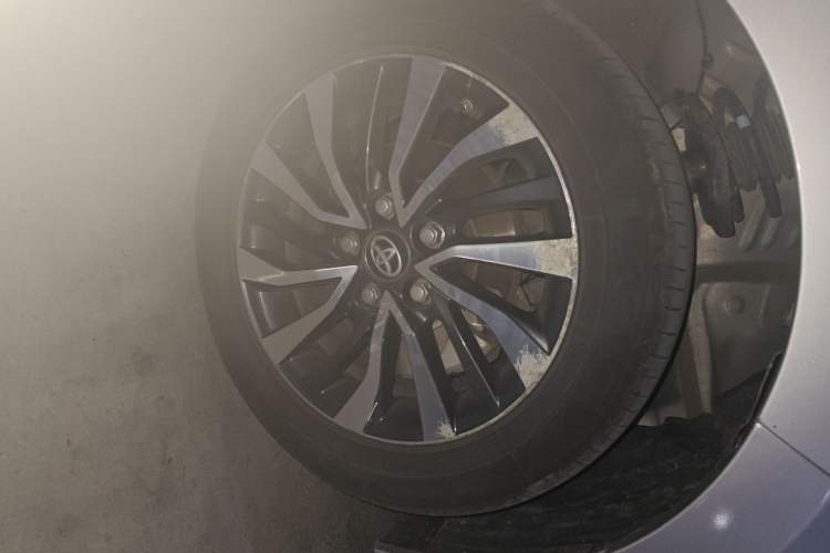 Used Toyota Corolla Hybrid E+ 2019 1.8L E-CVT Leading Edition Right Front Wheel Hub