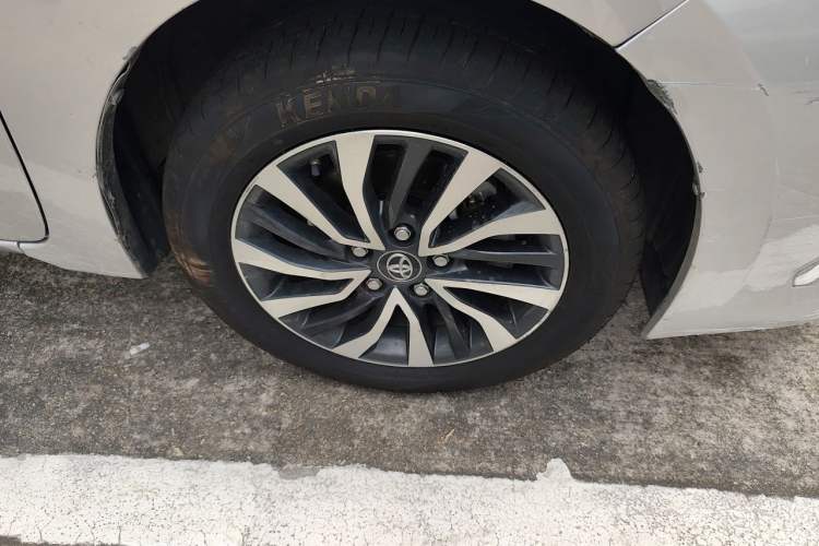 Used Toyota Corolla Hybrid E+ 2019 1.8L E-CVT Leading Edition Right Front Wheel Hub