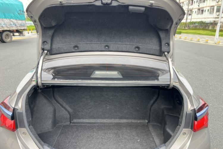 Used Toyota Corolla Hybrid E+ 2019 1.8L E-CVT Luxury Edition Trunk