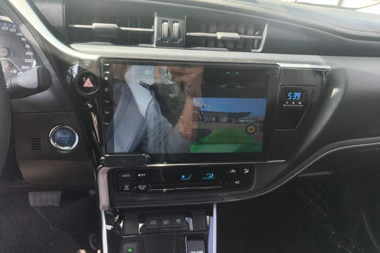 Used Toyota Corolla Hybrid E+ 2019 1.8L E-CVT Leading Edition Audio And AC Panel