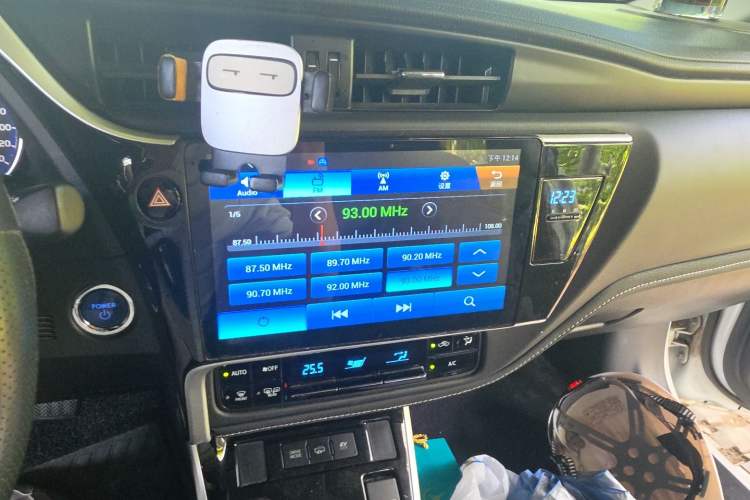 Used Toyota Corolla Hybrid E+ 2019 1.8L E-CVT Leading Edition Audio And AC Panel