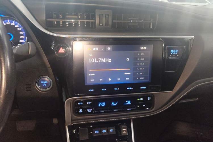 Used Toyota Corolla Hybrid E+ 2019 1.8L E-CVT Luxury Edition Audio And AC Panel
