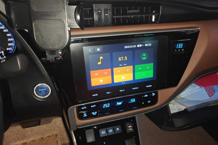 Used Toyota Corolla Hybrid E+ 2019 1.8L E-CVT Luxury Edition Audio And AC Panel