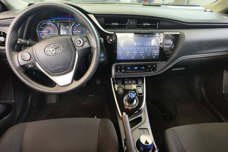 Used Toyota Corolla Hybrid E+ 2019 1.8L E-CVT Leading Edition Center Console