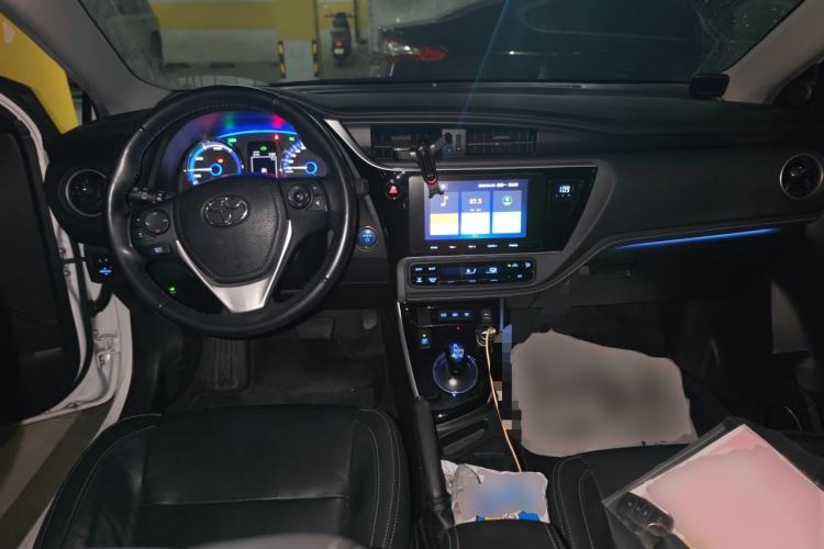 Used Toyota Corolla Hybrid E+ 2019 1.8L E-CVT Luxury Edition Center Console