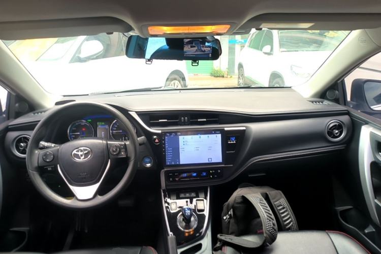 Used Toyota Corolla Hybrid E+ 2019 1.8L E-CVT Leading Edition Center Console