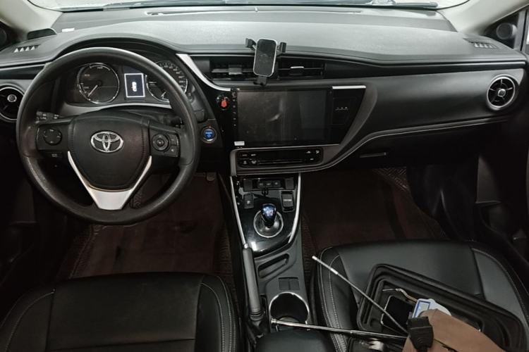 Used Toyota Corolla Hybrid E+ 2019 1.8L E-CVT Luxury Edition Center Console