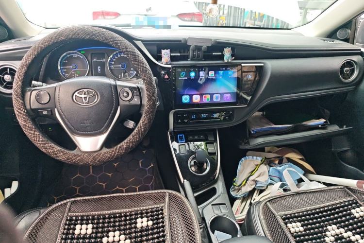 Used Toyota Corolla Hybrid E+ 2019 1.8L E-CVT Leading Edition Center Console