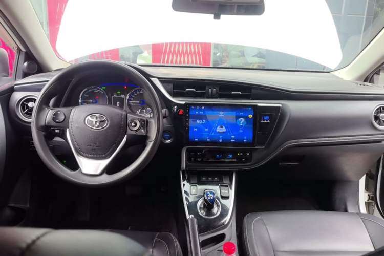 Used Toyota Corolla Hybrid E+ 2019 1.8L E-CVT Leading Edition Center Console