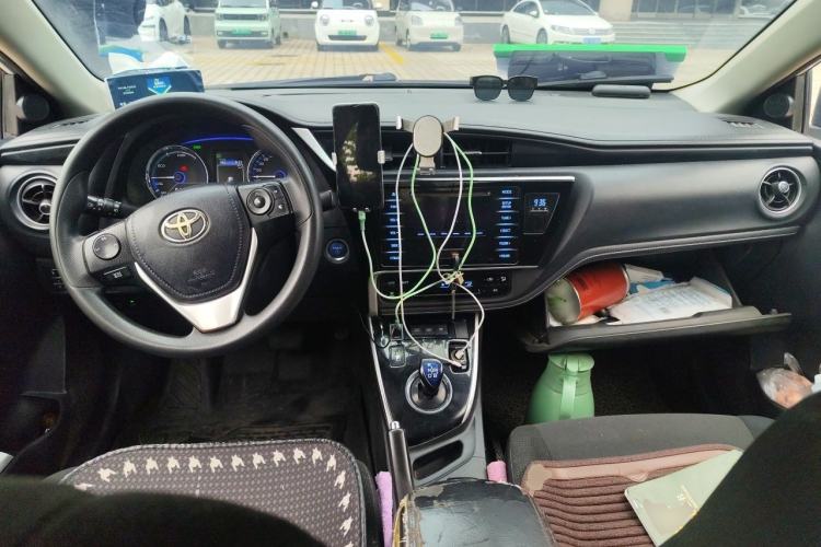 Used Toyota Corolla Hybrid E+ 2019 1.8L E-CVT Leading Edition Center Console