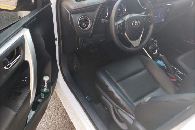 Used Toyota Corolla Hybrid E+ 2019 1.8L E-CVT Leading Edition Driver Seat