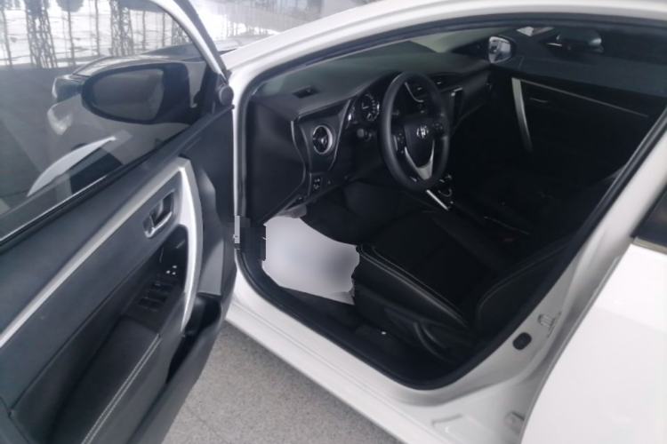 Used Toyota Corolla Hybrid E+ 2019 1.8L E-CVT Leading Edition Driver Seat