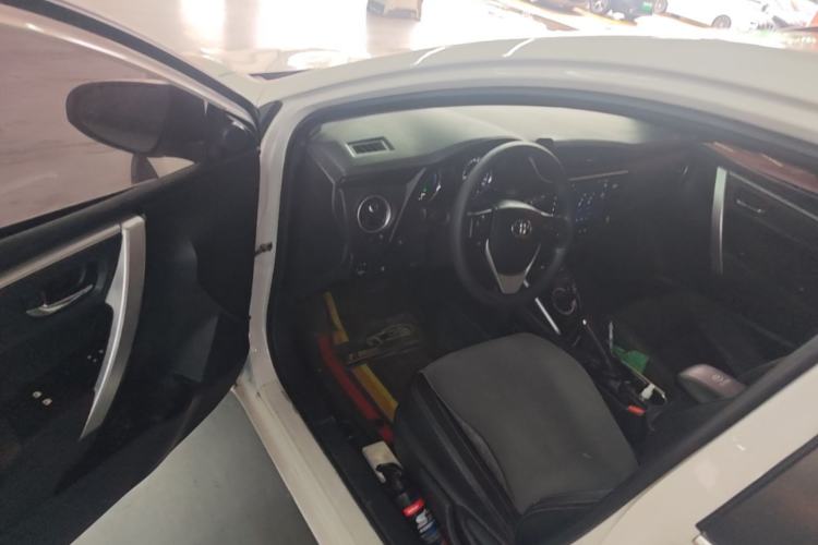 Used Toyota Corolla Hybrid E+ 2019 1.8L E-CVT Luxury Edition Driver Seat