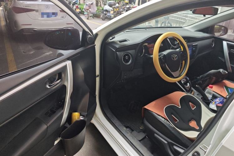 Used Toyota Corolla Hybrid E+ 2019 1.8L E-CVT Leading Edition Driver Seat