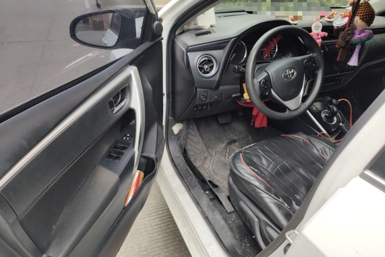 Used Toyota Corolla Hybrid E+ 2019 1.8L E-CVT Leading Edition Driver Seat