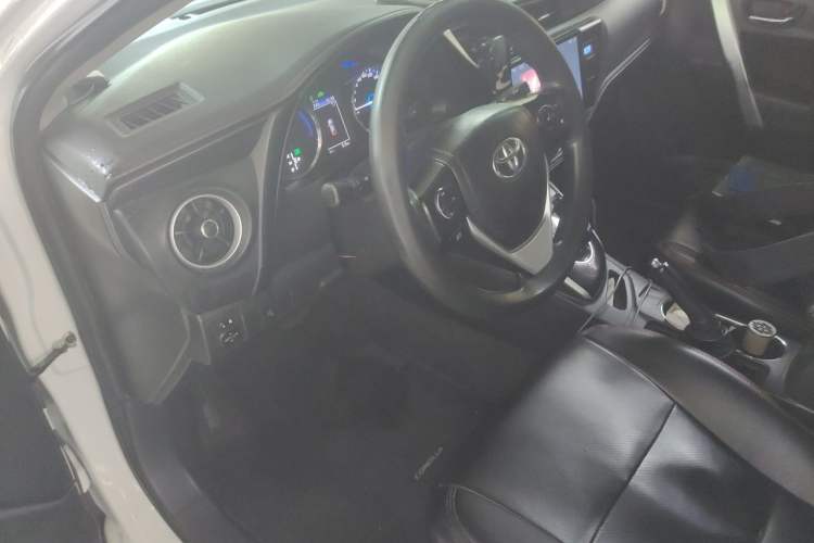 Used Toyota Corolla Hybrid E+ 2019 1.8L E-CVT Leading Edition Driver Seat