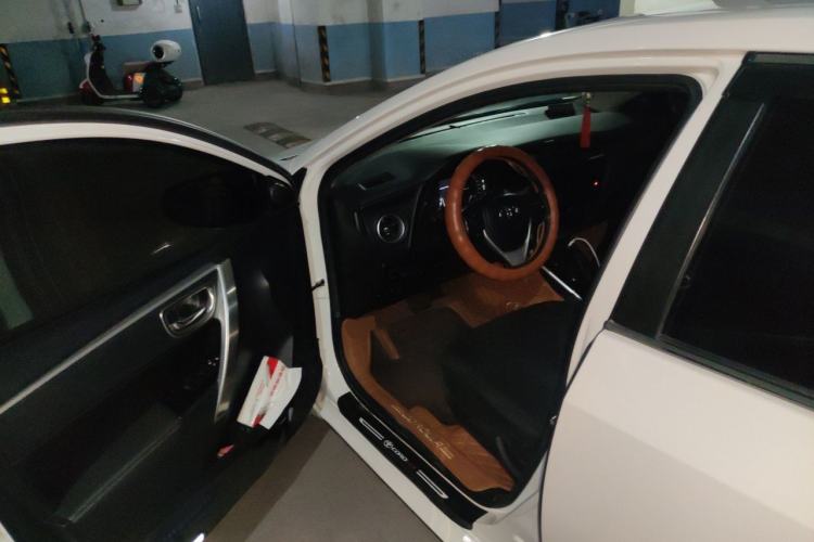 Used Toyota Corolla Hybrid E+ 2019 1.8L E-CVT Pioneer Edition Driver Seat