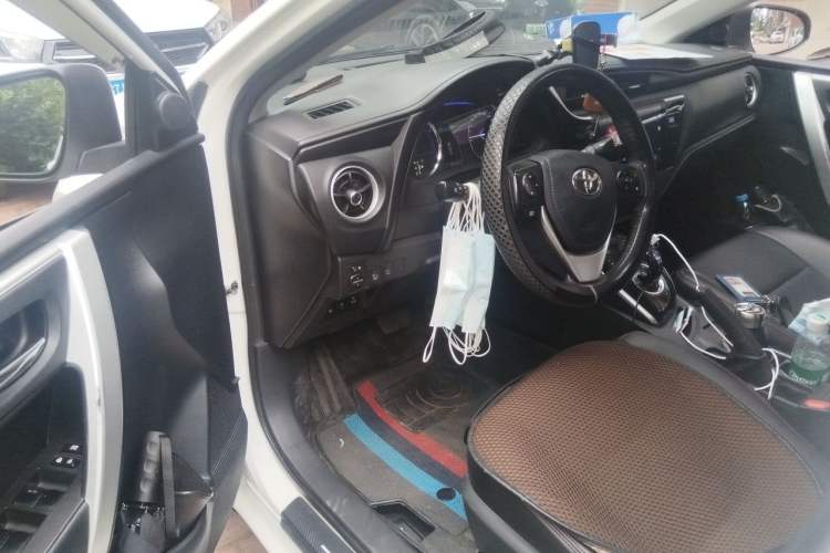 Used Toyota Corolla Hybrid E+ 2019 1.8L E-CVT Leading Edition Driver Seat