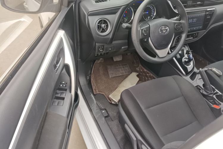 Used Toyota Corolla Hybrid E+ 2019 1.8L E-CVT Leading Edition Driver Seat
