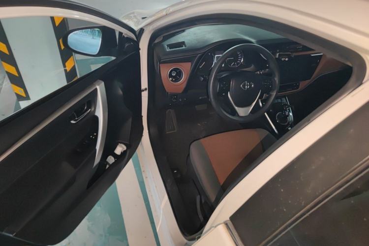 Used Toyota Corolla Hybrid E+ 2019 1.8L E-CVT Leading Edition Driver Seat