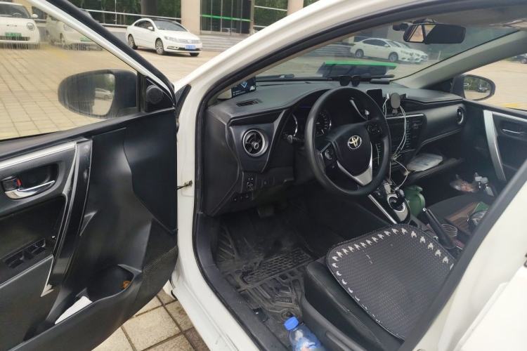 Used Toyota Corolla Hybrid E+ 2019 1.8L E-CVT Leading Edition Driver Seat