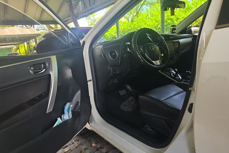 Used Toyota Corolla Hybrid E+ 2019 1.8L E-CVT Leading Edition Driver Seat