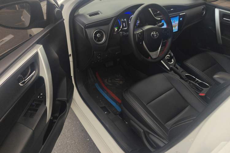 Used Toyota Corolla Hybrid E+ 2019 1.8L E-CVT Leading Edition Driver Seat