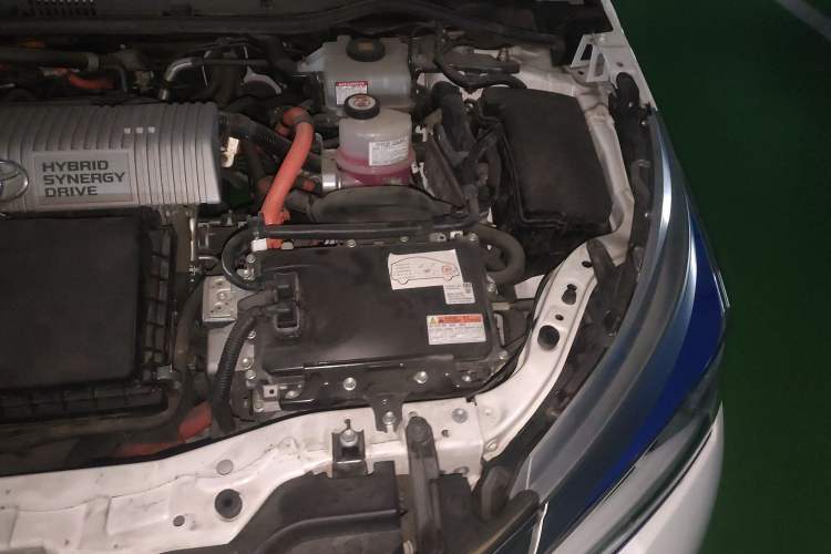 Used Toyota Corolla Hybrid E+ 2019 1.8L E-CVT Luxury Edition Engine Bay Left