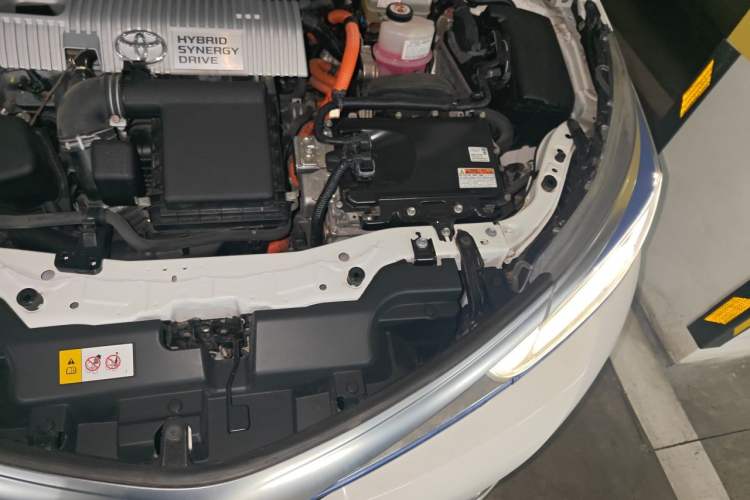 Used Toyota Corolla Hybrid E+ 2019 1.8L E-CVT Luxury Edition Engine Bay Left