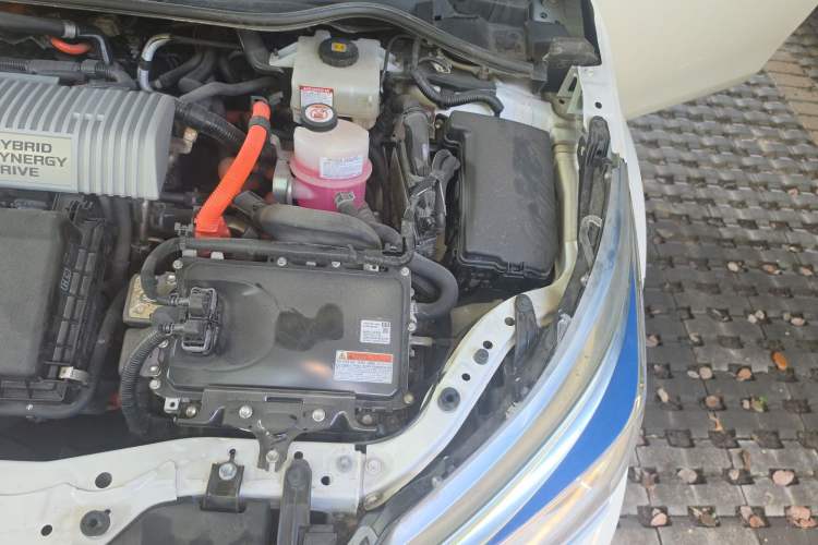 Used Toyota Corolla Hybrid E+ 2019 1.8L E-CVT Leading Edition Engine Bay Left