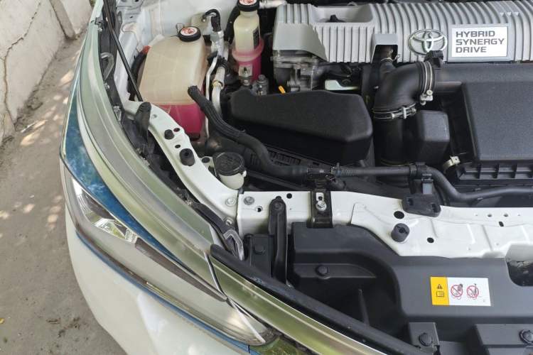 Used Toyota Corolla Hybrid E+ 2019 1.8L E-CVT Leading Edition Engine Bay Right