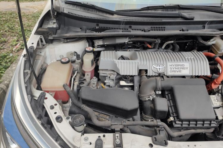 Used Toyota Corolla Hybrid E+ 2019 1.8L E-CVT Leading Edition Engine Bay Right
