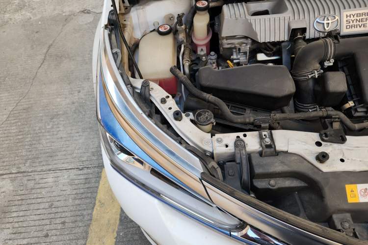 Used Toyota Corolla Hybrid E+ 2019 1.8L E-CVT Leading Edition Engine Bay Right