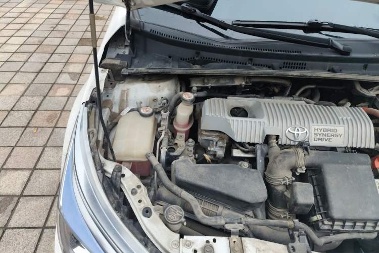 Used Toyota Corolla Hybrid E+ 2019 1.8L E-CVT Leading Edition Engine Bay Right