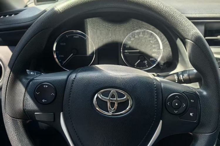 Used Toyota Corolla Hybrid E+ 2019 1.8L E-CVT Leading Edition Exterior 2