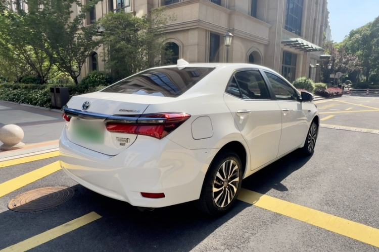Used Toyota Corolla Hybrid E+ 2019 1.8L E-CVT Leading Edition Exterior 2
